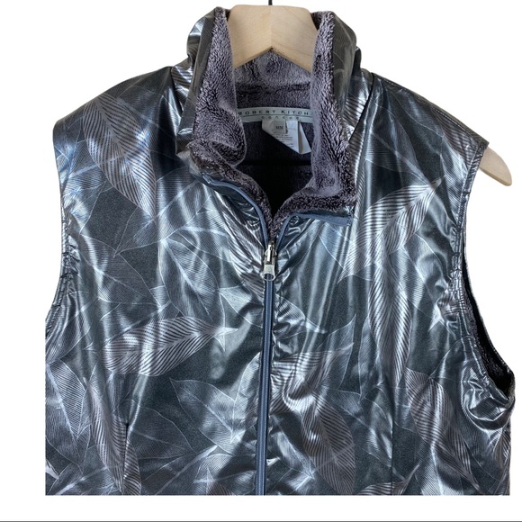 Robert Kitchen Silver Metallic Vest Fleece Medium - Picture 2 of 10